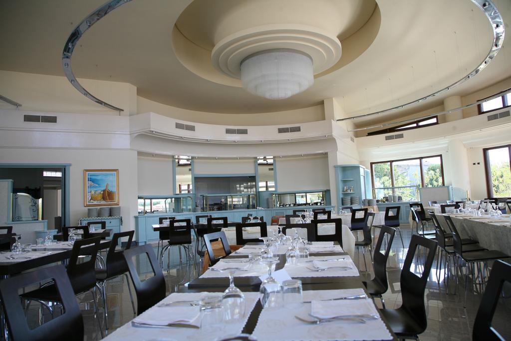 Hotel Resort Lido Degli Aranci Vibo Valentia Ngoại thất bức ảnh