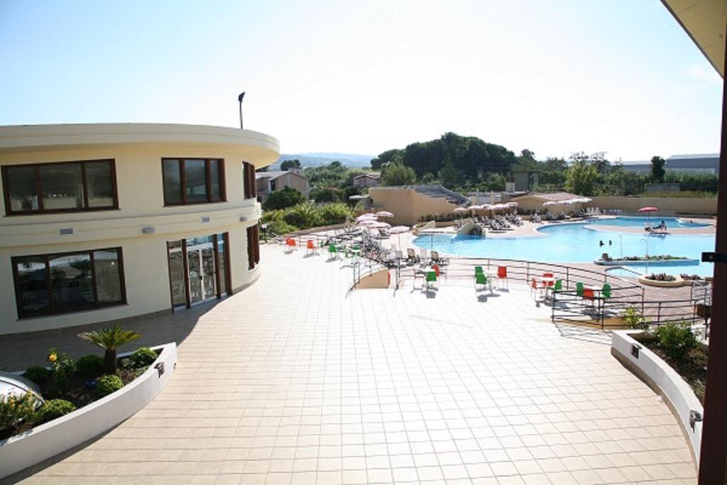 Hotel Resort Lido Degli Aranci Vibo Valentia Ngoại thất bức ảnh