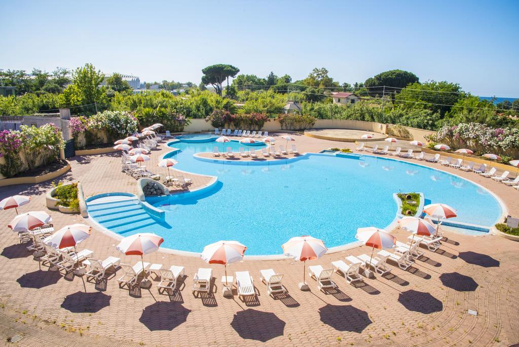 Hotel Resort Lido Degli Aranci Vibo Valentia Ngoại thất bức ảnh