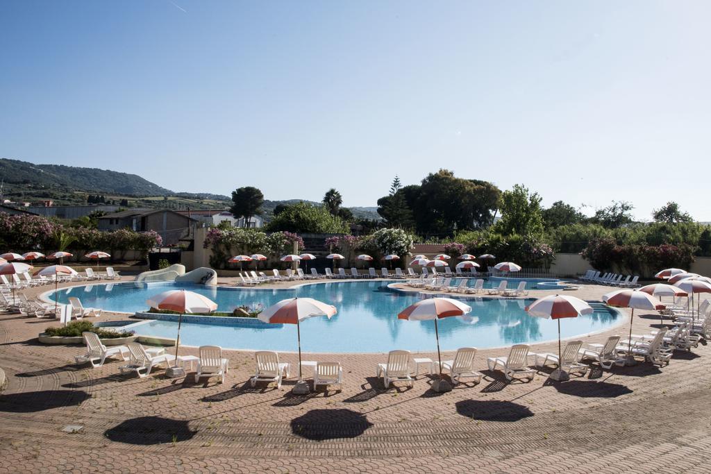 Hotel Resort Lido Degli Aranci Vibo Valentia Ngoại thất bức ảnh