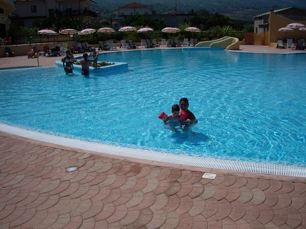 Hotel Resort Lido Degli Aranci Vibo Valentia Ngoại thất bức ảnh